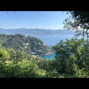 Meet your Posher, Claire